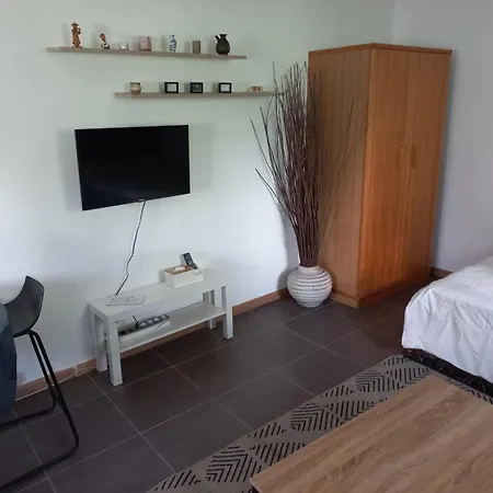 Maisonnette Au Calme Apartment *