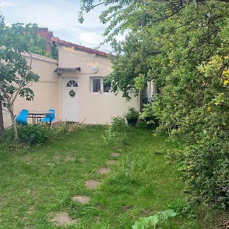 Apartment Maisonnette Au Calme
